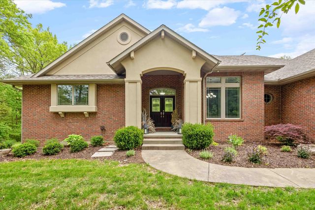 4415 E RAVENS RIDGE DR, Columbia, MO 65201