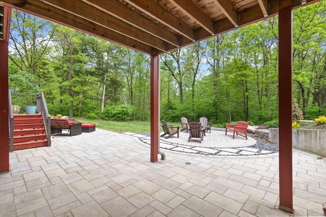 4415 E RAVENS RIDGE DR, Columbia, MO 65201