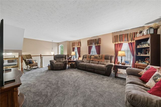 117 Horizon Dr, Monroeville, PA 15146