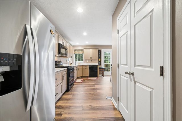 117 Horizon Dr, Monroeville, PA 15146