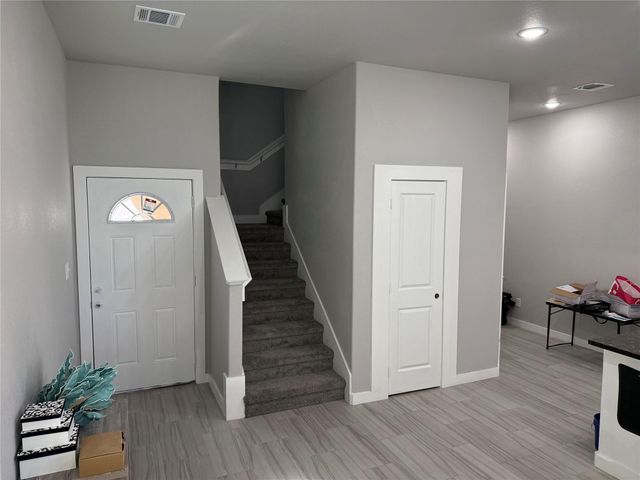 215 S 7 Th Street S, Beasley, TX 77417
