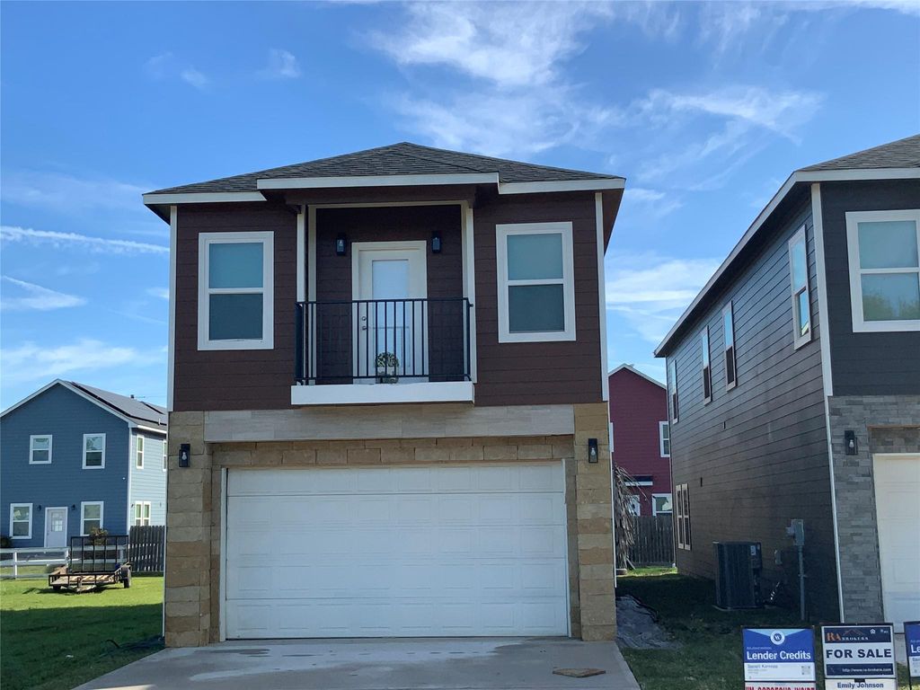 215 S 7 Th Street S, Beasley, TX 77417