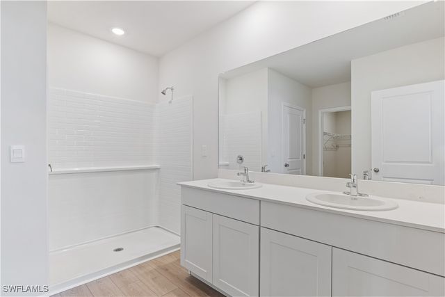 10315 Blooming Blossom CT, Fort Myers, FL 33905