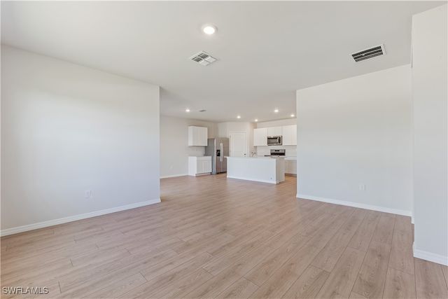 10315 Blooming Blossom CT, Fort Myers, FL 33905