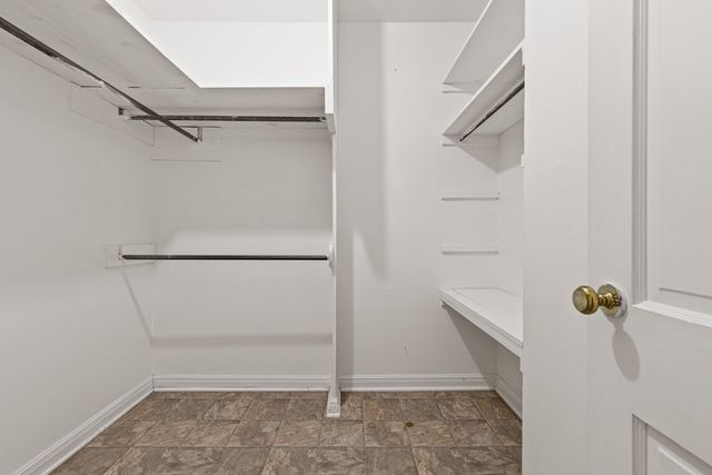 1601 Auburn Dr., Longview, TX 75601