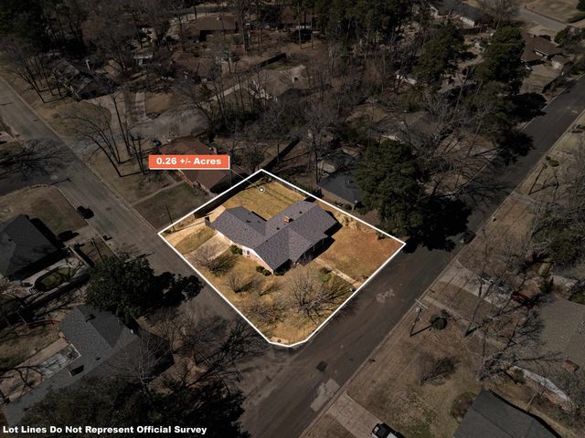 1601 Auburn Dr., Longview, TX 75601