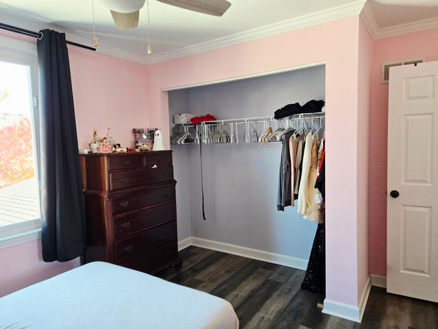 116 Presidential Boulevard, Oswego, IL 60543