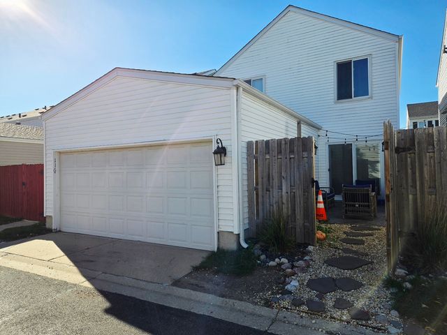 116 Presidential Boulevard, Oswego, IL 60543