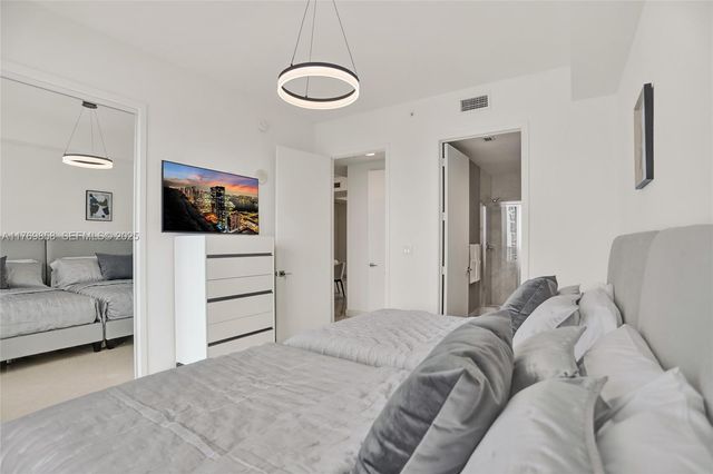 18101 Collins Avenue 3504, Sunny Isles Beach, FL 33160