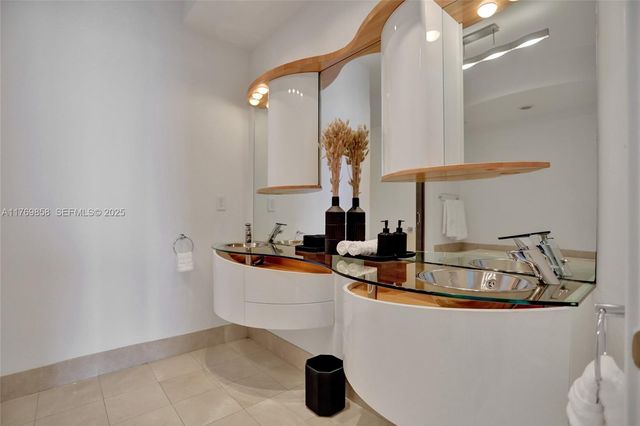 18101 Collins Avenue 3504, Sunny Isles Beach, FL 33160