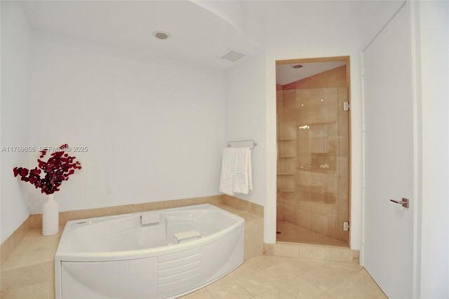 18101 Collins Avenue 3504, Sunny Isles Beach, FL 33160
