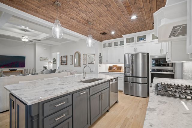 16720 S 3rd West Avenue, Glenpool, OK 74033