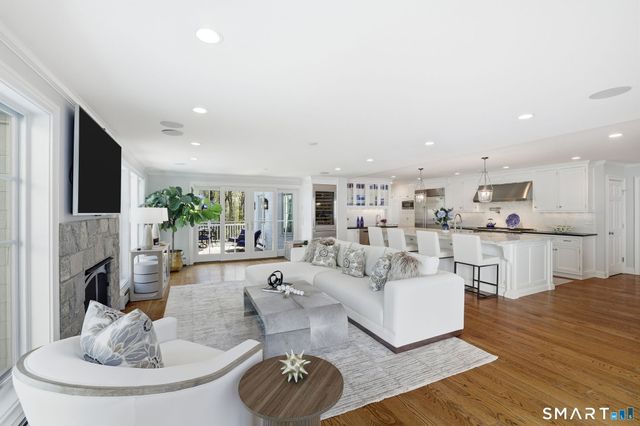 4 Charcoal Lane, Westport, CT 06880