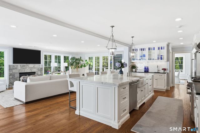 4 Charcoal Lane, Westport, CT 06880