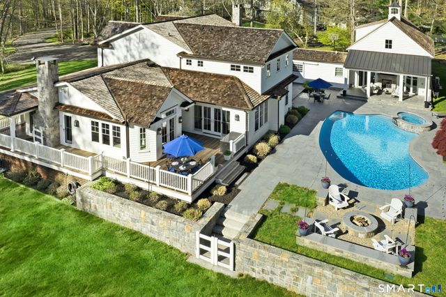 4 Charcoal Lane, Westport, CT 06880