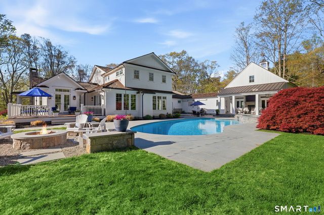 4 Charcoal Lane, Westport, CT 06880