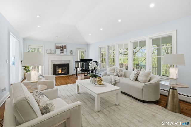 4 Charcoal Lane, Westport, CT 06880