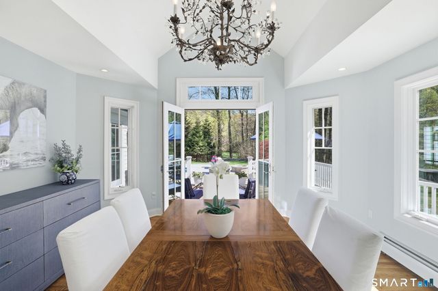 4 Charcoal Lane, Westport, CT 06880