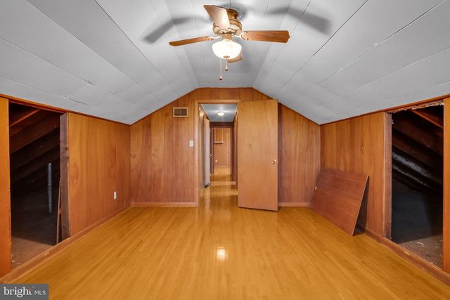 301 E ELM AVE, Hanover, PA 17331