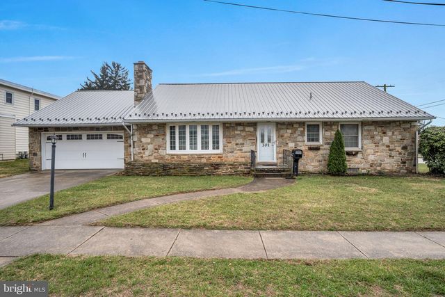 301 E ELM AVE, Hanover, PA 17331