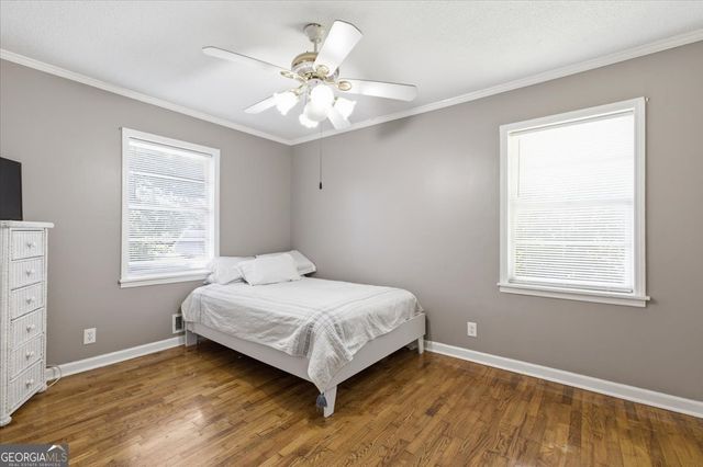 112 Pine Street SW, Calhoun, GA 30701