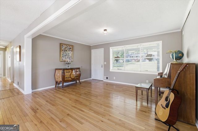 112 Pine Street SW, Calhoun, GA 30701