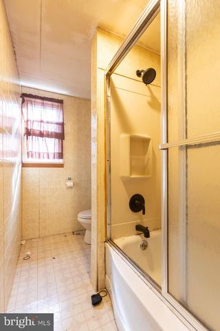 435 HOTEL ST, Pottsville, PA 17901