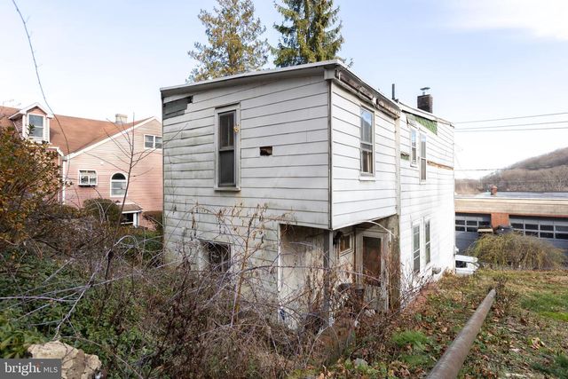 435 HOTEL ST, Pottsville, PA 17901