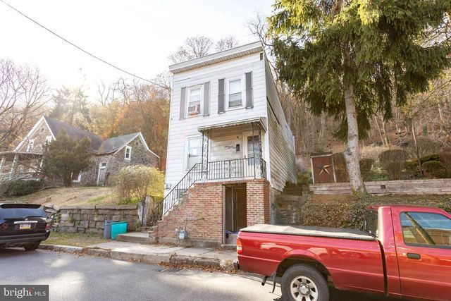 435 HOTEL ST, Pottsville, PA 17901