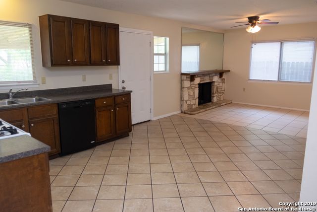 5938 CHANNCY SPRINGS ST, San Antonio, TX 78233