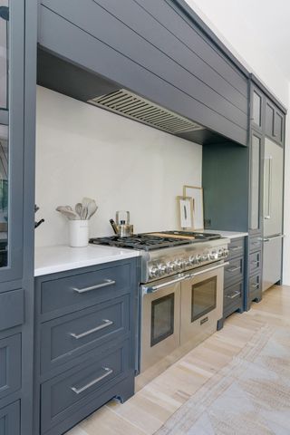 956 Battery Ln, Nashville, TN 37220