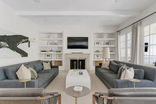 956 Battery Ln, Nashville, TN 37220