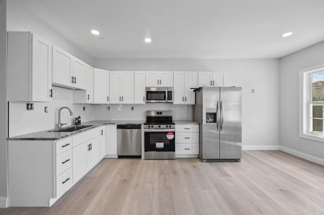 736 Crystal Water Way, Myrtle Beach, SC 29579