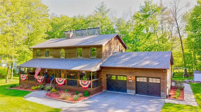 29 Valley View Road, Bloomingburg, NY 12721