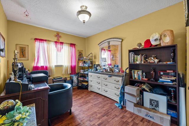 15226 Loma Paseo Drive, Houston, TX 77083