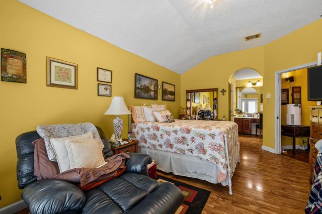 15226 Loma Paseo Drive, Houston, TX 77083