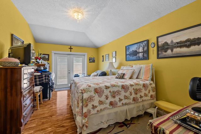 15226 Loma Paseo Drive, Houston, TX 77083