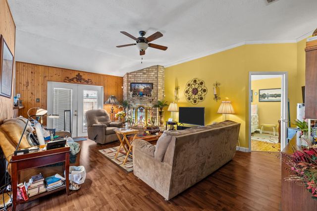 15226 Loma Paseo Drive, Houston, TX 77083