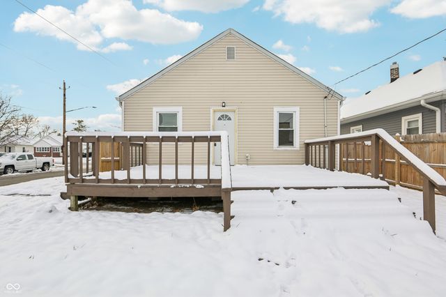 89 S 8th Avenue, Beech Grove, IN 46107