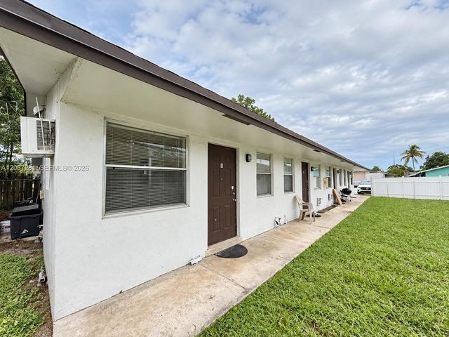 3639 SW 13th Court 4, Fort Lauderdale, FL 33312
