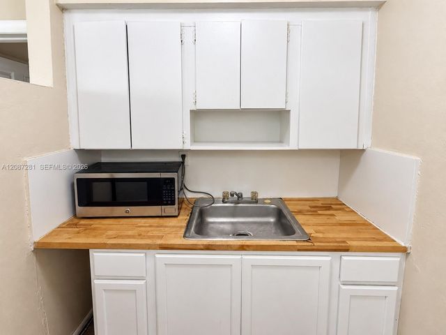 3639 SW 13th Court 4, Fort Lauderdale, FL 33312