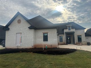 579 Corinth Circle, Bossier City, LA 71111