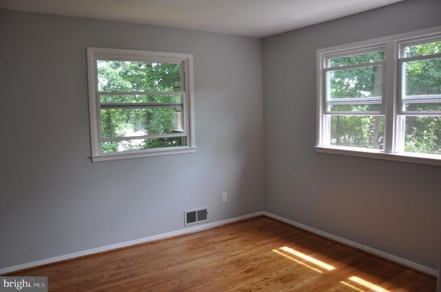 7914 ELLET RD, Springfield, VA 22151