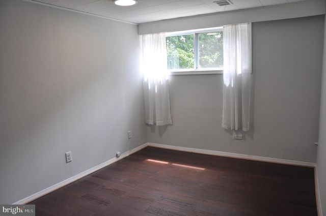 7914 ELLET RD, Springfield, VA 22151