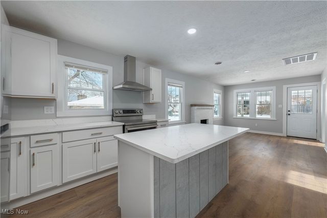 218 Roxboro Road, Vermilion, OH 44089