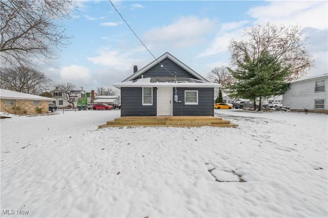 218 Roxboro Road, Vermilion, OH 44089