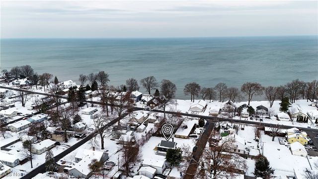 218 Roxboro Road, Vermilion, OH 44089