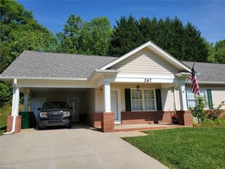 267 S Boyles Street, Pilot Mountain, NC 27041