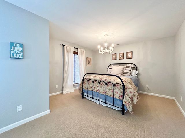 1166 Sandstone Point Trail, Monticello, KY 42633