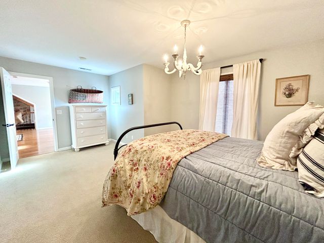 1166 Sandstone Point Trail, Monticello, KY 42633